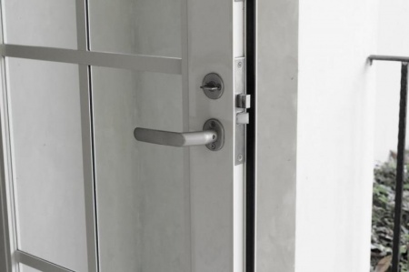 Pose de porte d'entr&eacute;e &agrave; Auxerre, conseils d'expert